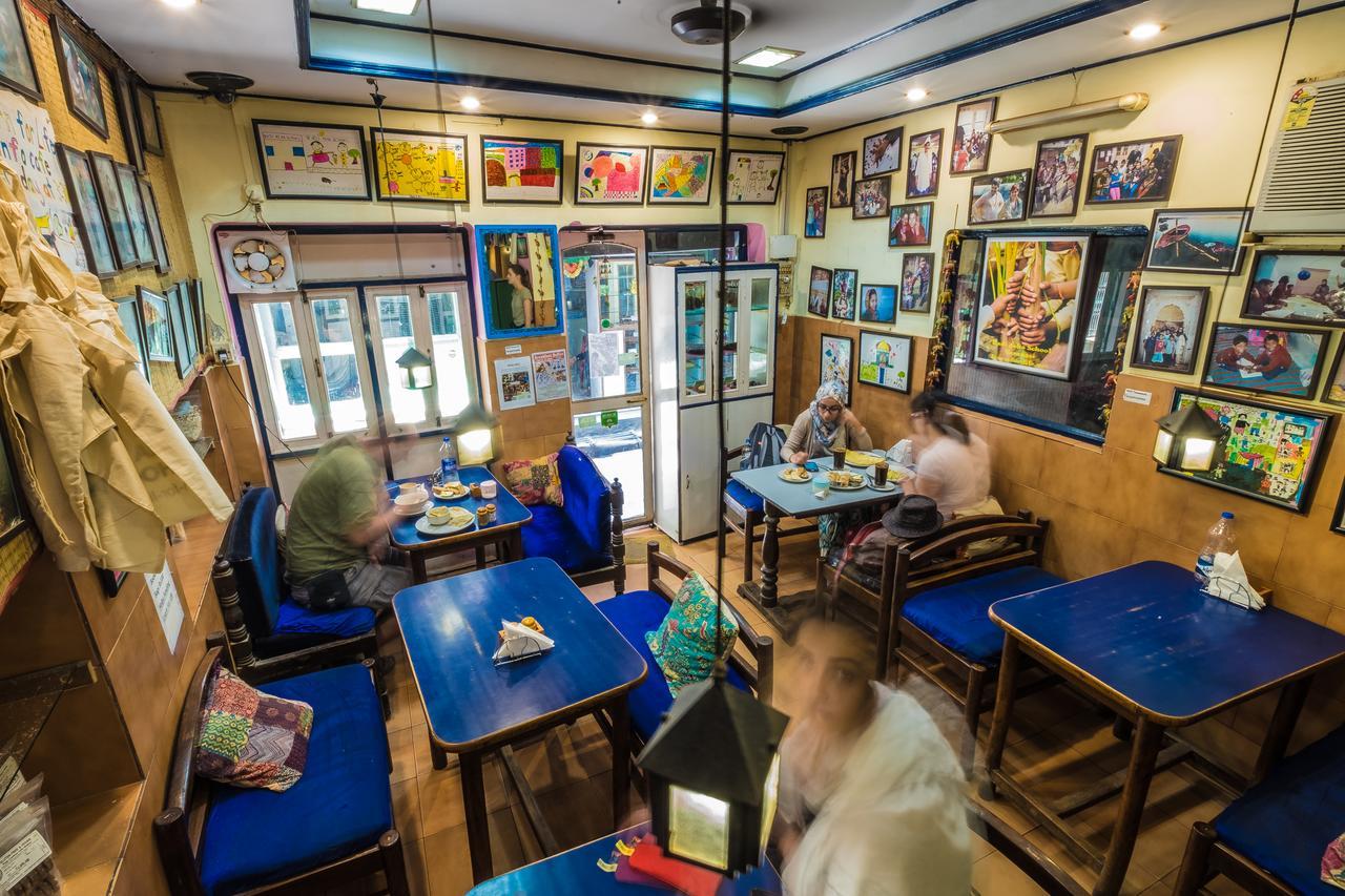 Brown Bread Bakery Guest House Varanasi Exterior photo